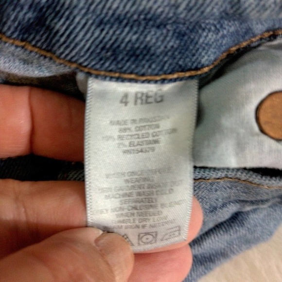 Aeropostale Womens Sz 4 REG Distressed Destroyed Trashed Frayed Denim Blue Jeans - Picture 7 of 7